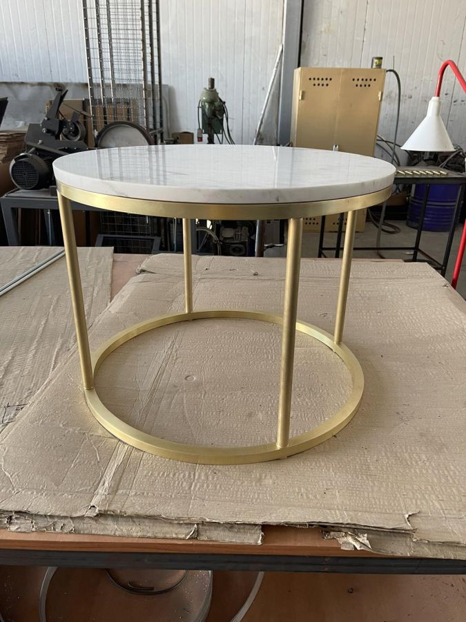 Купити Marble table від MAIIMO