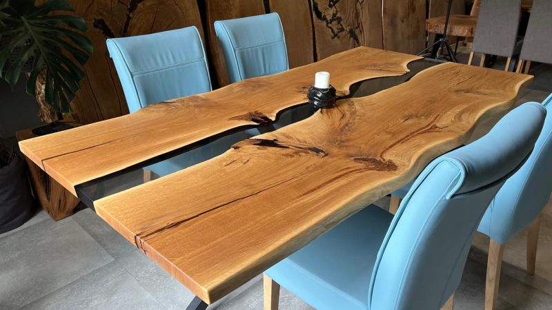 Купити Table wood and epoxy resin Eiche RIVER Baumkante від MAIIMO