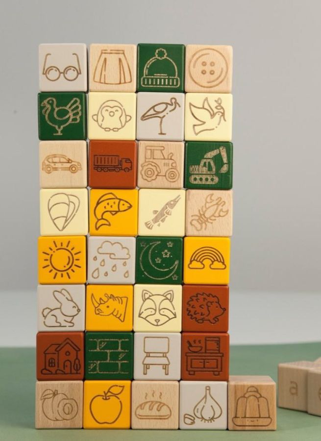 Купити Ukrainian alphabet from wooden cubes від MAIIMO