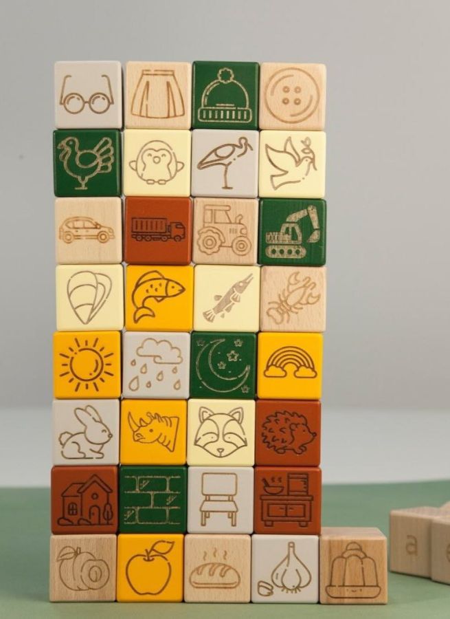 Купити Ukrainian alphabet from wooden cubes від MAIIMO