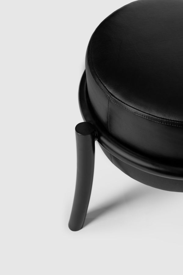 Купити Стілець м'який BB-0 (RAL каркас) 11172.00 UAH 10 шт від MAIIMO