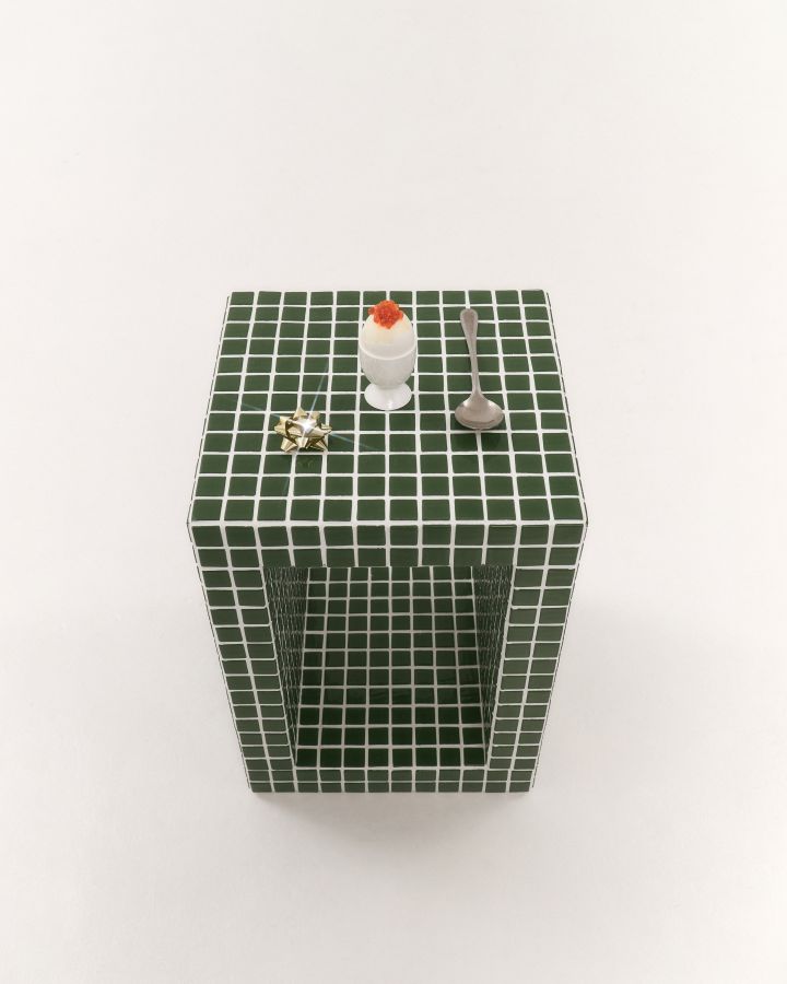 Купити Столик из плитки CUBE HOLE від MAIIMO