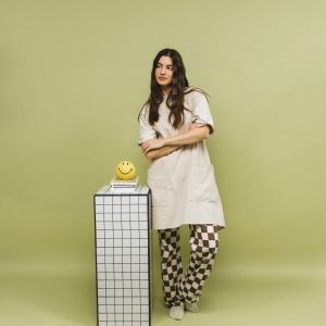 Столик з плитки LONGE CUBE