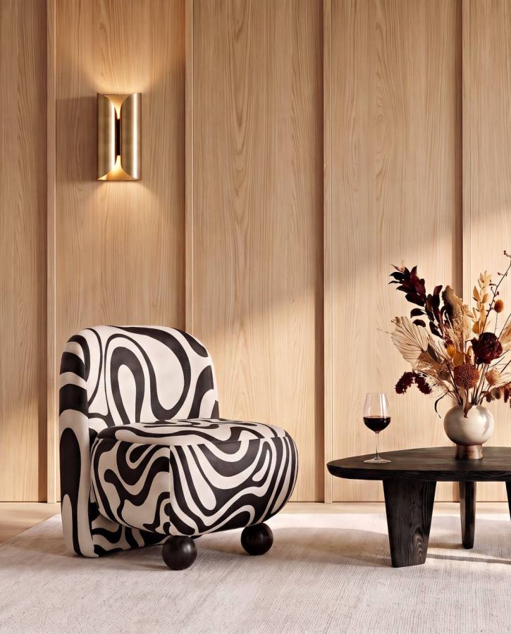 Купити Oasis Motif Armchair with Prints від MAIIMO