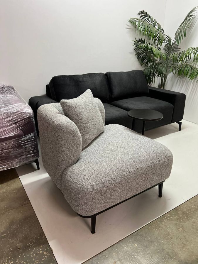 Купити Крісло зі столиком Soft Comfort від MAIIMO