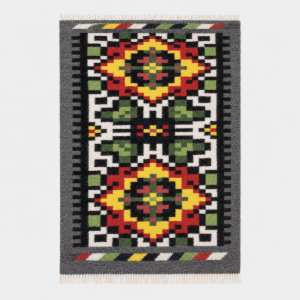 Ліжник (килим)  Уставковий традиційний