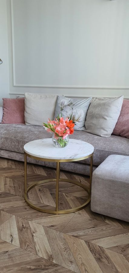 Купити Marble table від MAIIMO