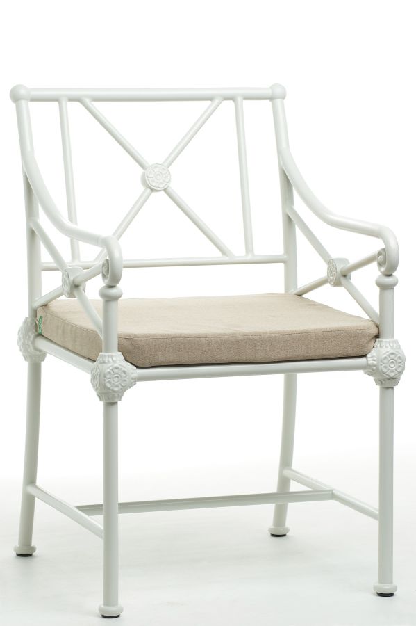 Купити Armchair Verona від MAIIMO