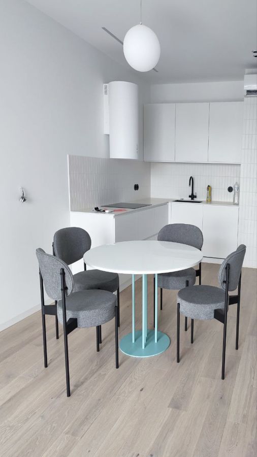 Купити Обідній стіл PIPE Table від MAIIMO