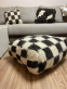 Купити Pouf sheep's wool Quadro від MAIIMO