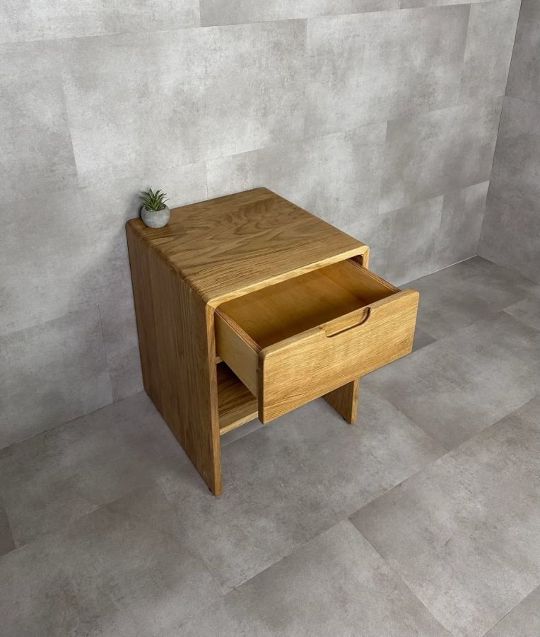 Купити Shine Bedside Table від MAIIMO