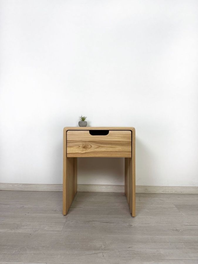 Купити Shine Bedside Table від MAIIMO