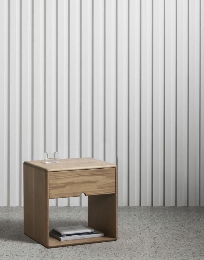Купити Soft Bedside Table від MAIIMO