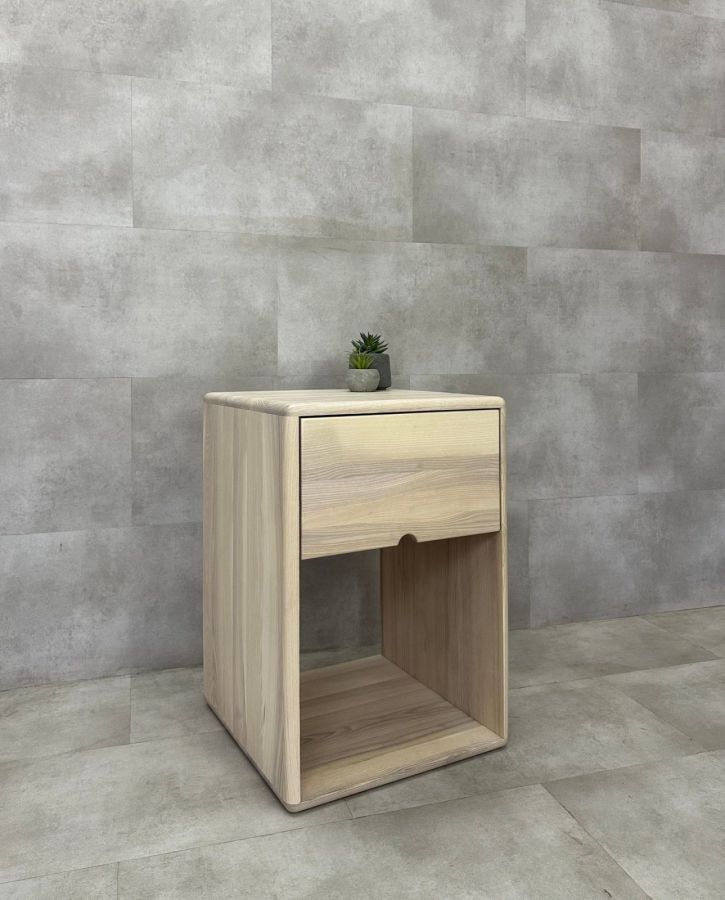 Купити Soft Bedside Table від MAIIMO