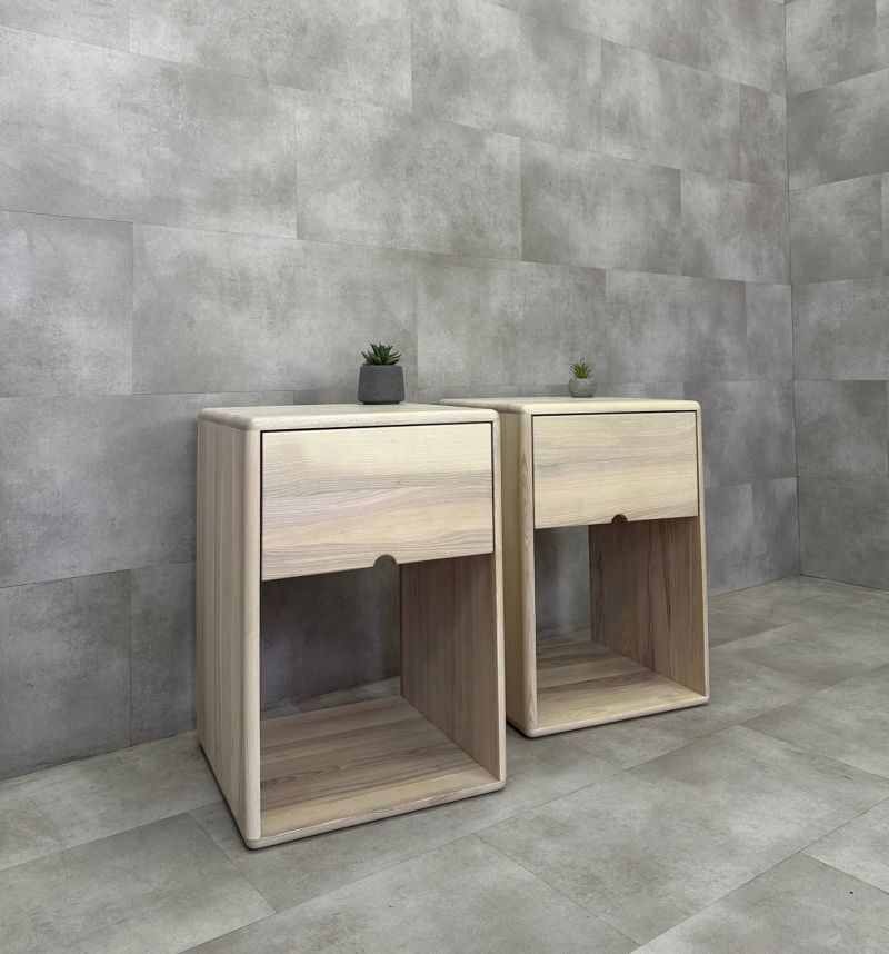 Купити Soft Bedside Table від MAIIMO