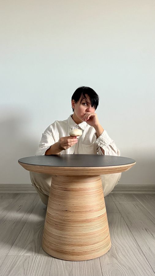Купити Приставной стол CHAMPIGNON черный высокий від MAIIMO