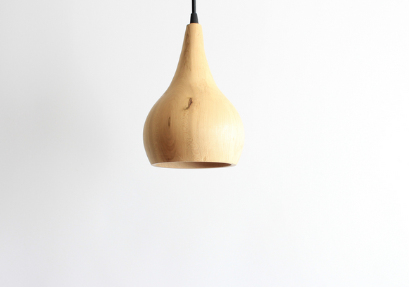 Купити Wooden pendant lamp Mountain Dew від MAIIMO