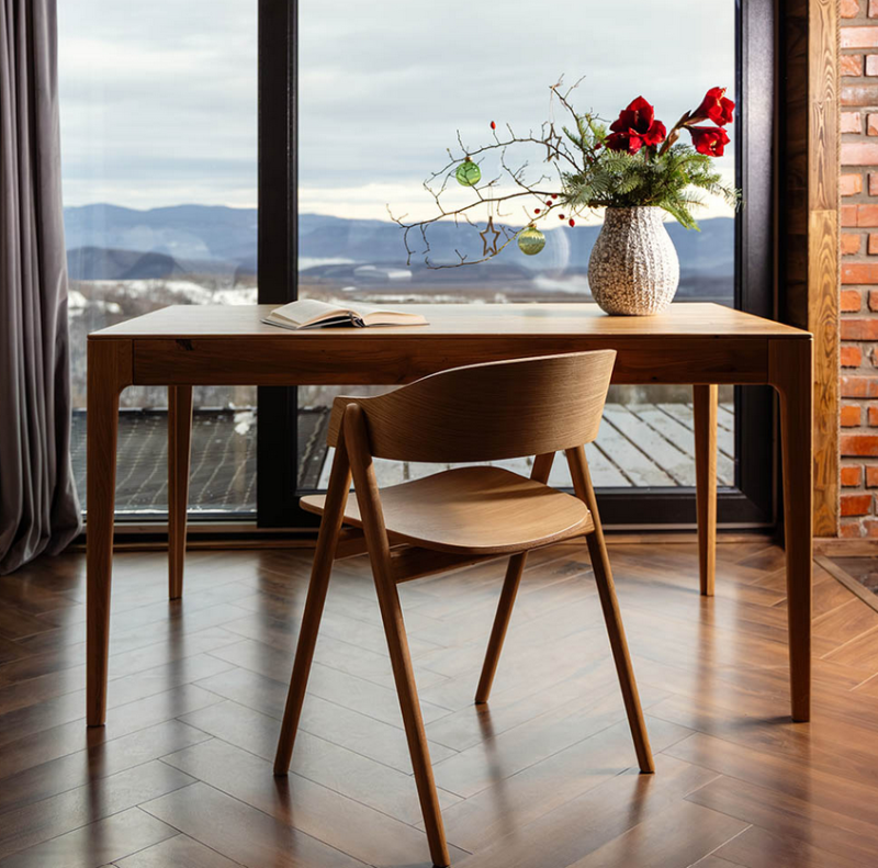 Купити Table Denis  від MAIIMO