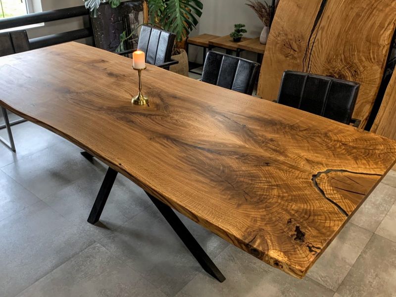 Стіл з дерева та епоксидної смоли Sylva — MAIIMO