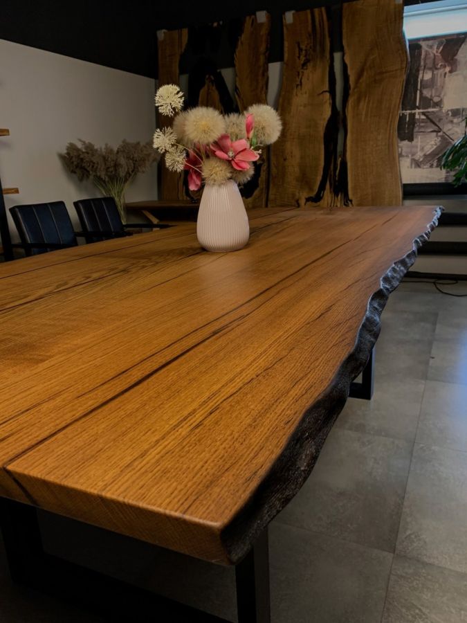 Стол из дерева и эпоксидной смолы Terra — MAIIMO