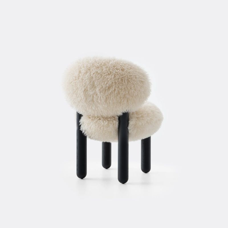 Стілець Flock Fluffy Edition — MAIIMO