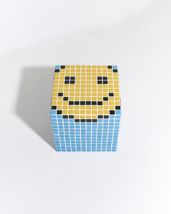Купити Столик з плитки Simple Smile Cub від MAIIMO
