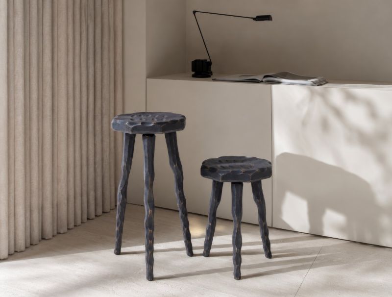 Купити Greek Walnut Wood Stool від MAIIMO