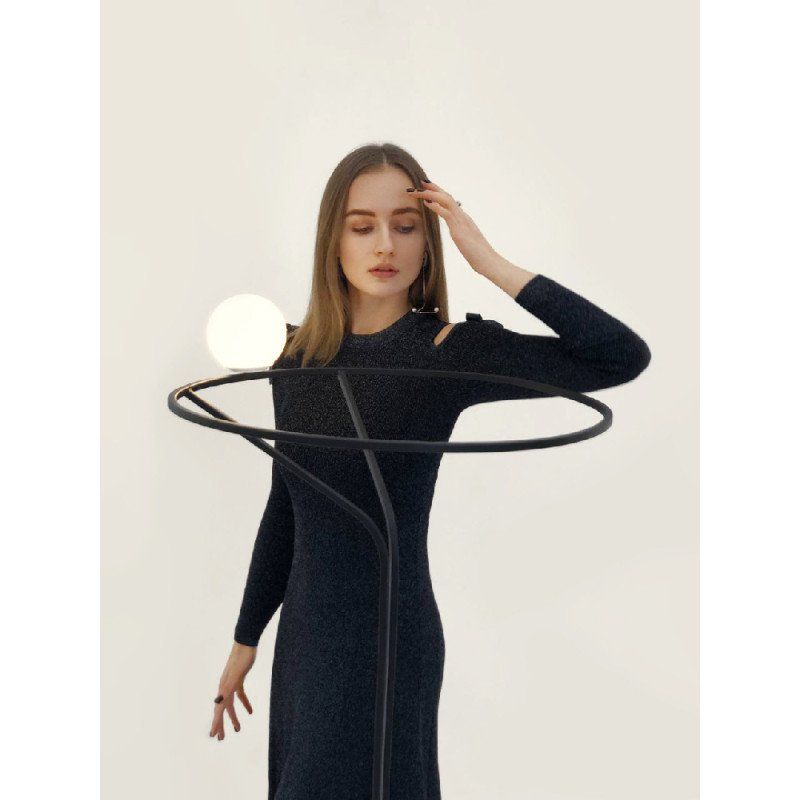 Купити Floor Lamp Na Linii  від MAIIMO