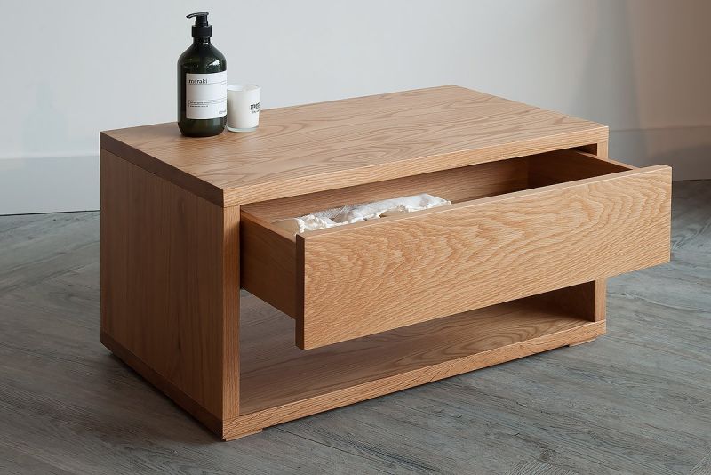 Купити Kanington Bedside Table від MAIIMO