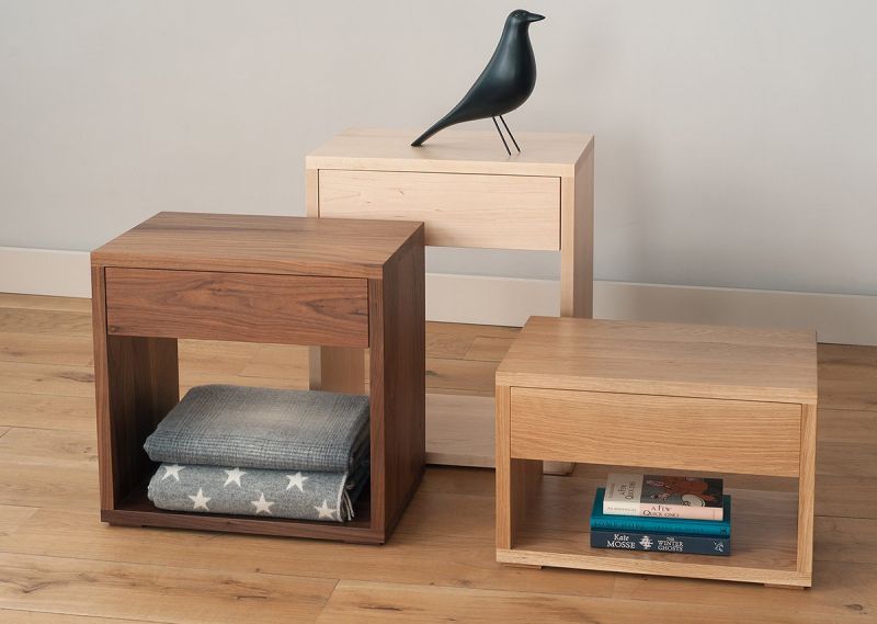 Купити Kanington Bedside Table від MAIIMO