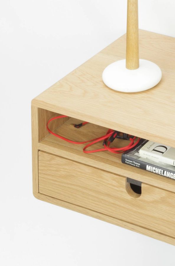 Купити Keni Bedside Table від MAIIMO
