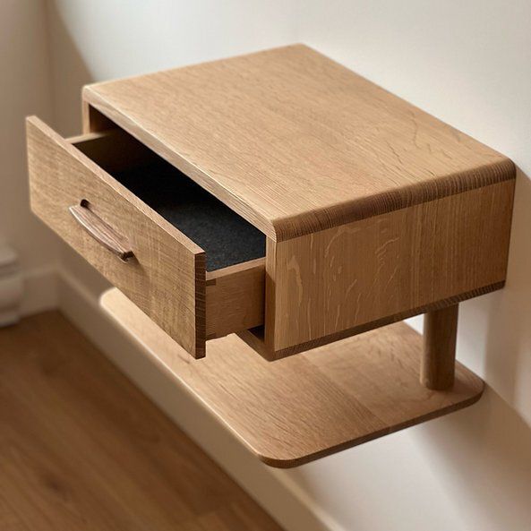 Купити Kugo Bedside Table від MAIIMO