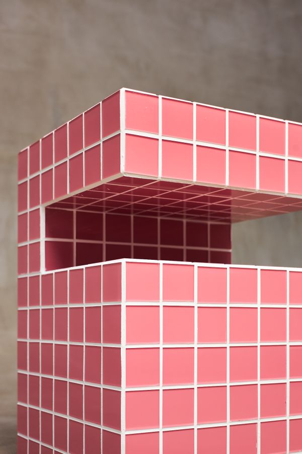 Купити Столик з плитки CUBE SHELF від MAIIMO