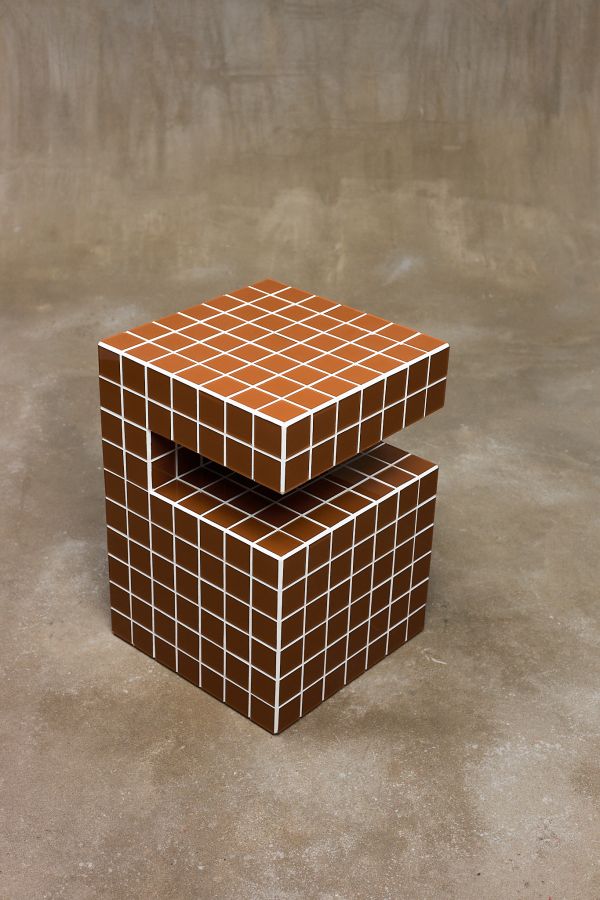 Купити Столик з плитки CUBE SHELF від MAIIMO