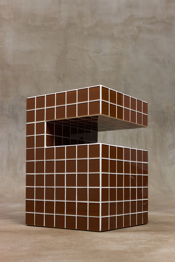 Купити Столик з плитки CUBE SHELF від MAIIMO