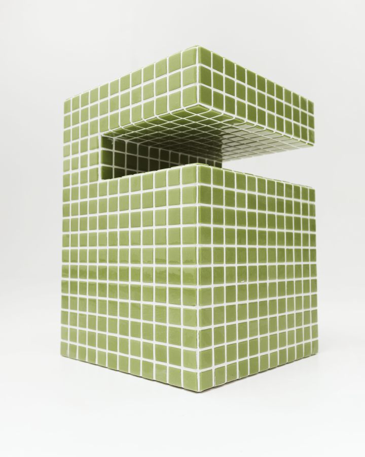 Купити Столик з плитки CUBE SHELF від MAIIMO