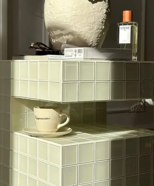 Купити Столик з плитки CUBE SHELF від MAIIMO