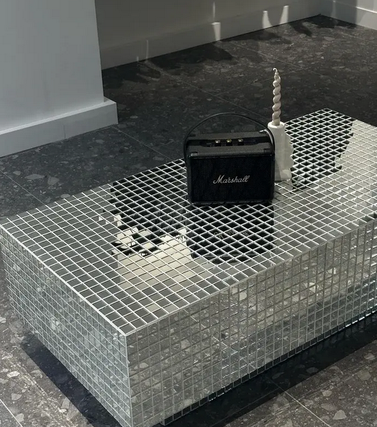 Купити Столик из плитки TABLE CUBE від MAIIMO